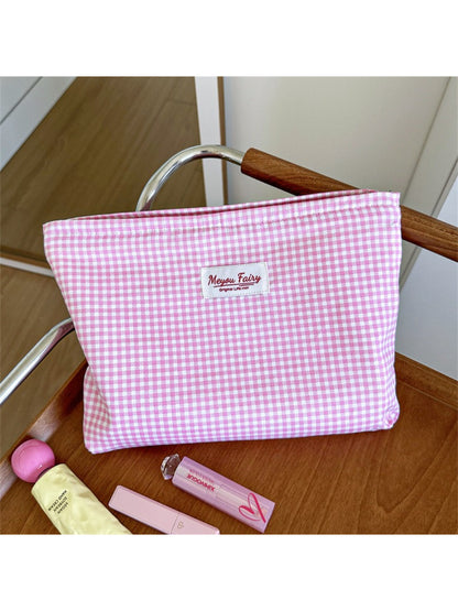 Cosbai Classic Check Toiletry Bag product image