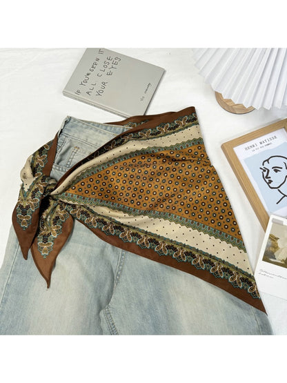 Scarvii - Paisley Border Print Triangle Scarf