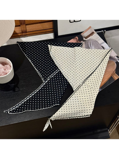 Scarvii - Elegant Dot Trimmed Triangle Bandana