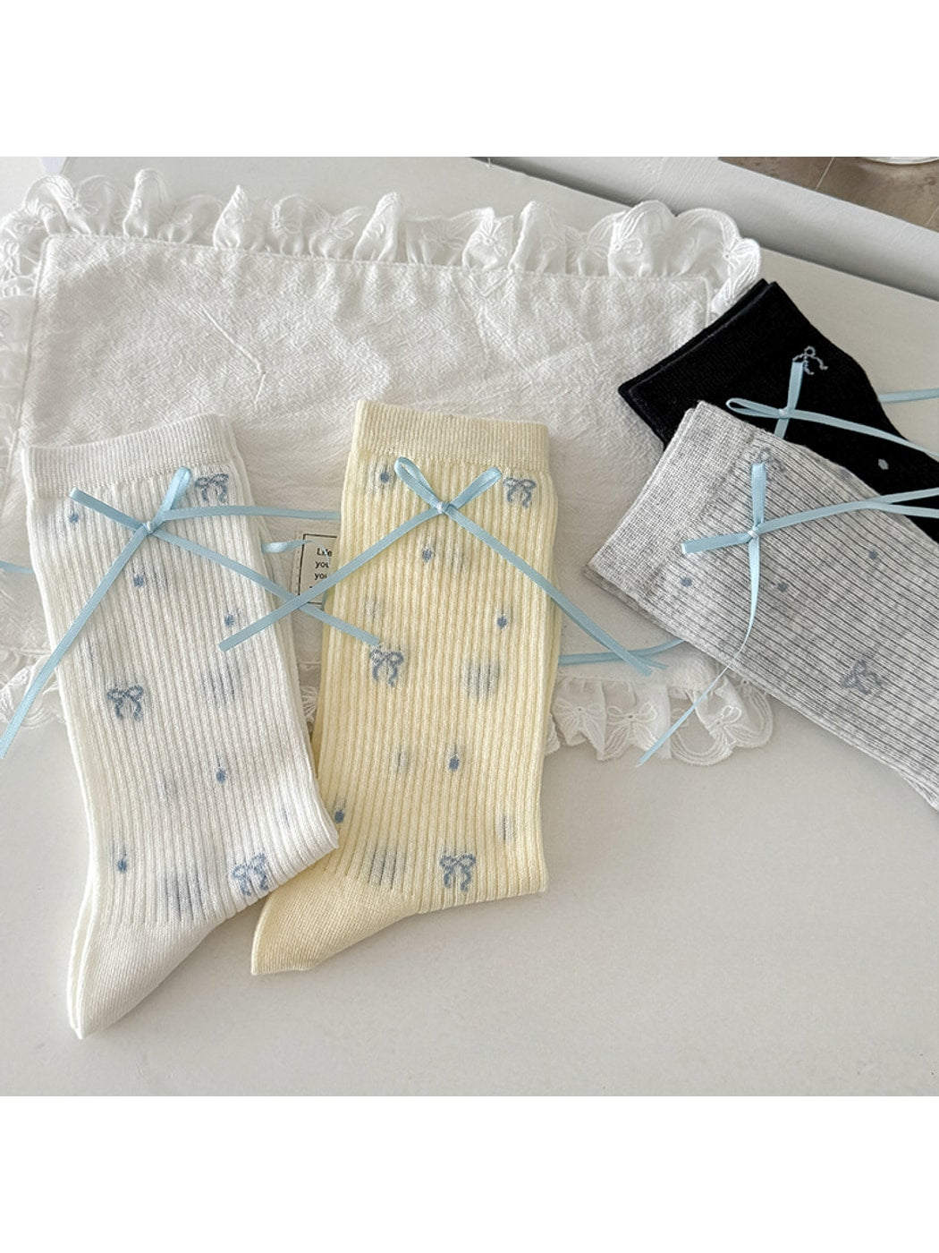 Rufia - Bow and Polka Dot Crew Socks