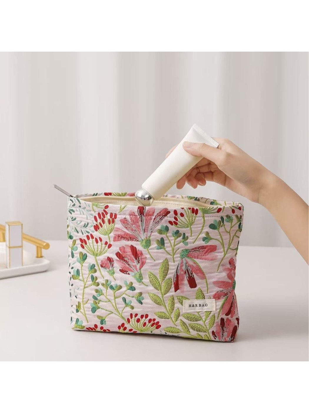 Cosbai - Fresh Floral Zipper Cosmetic Organizer Bag