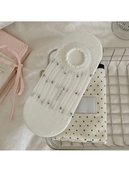 Rufia - Minimal Dotted Openwork Low Ankle Socks