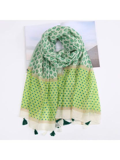 Scarvii - Green Floral Print Fringe Scarf