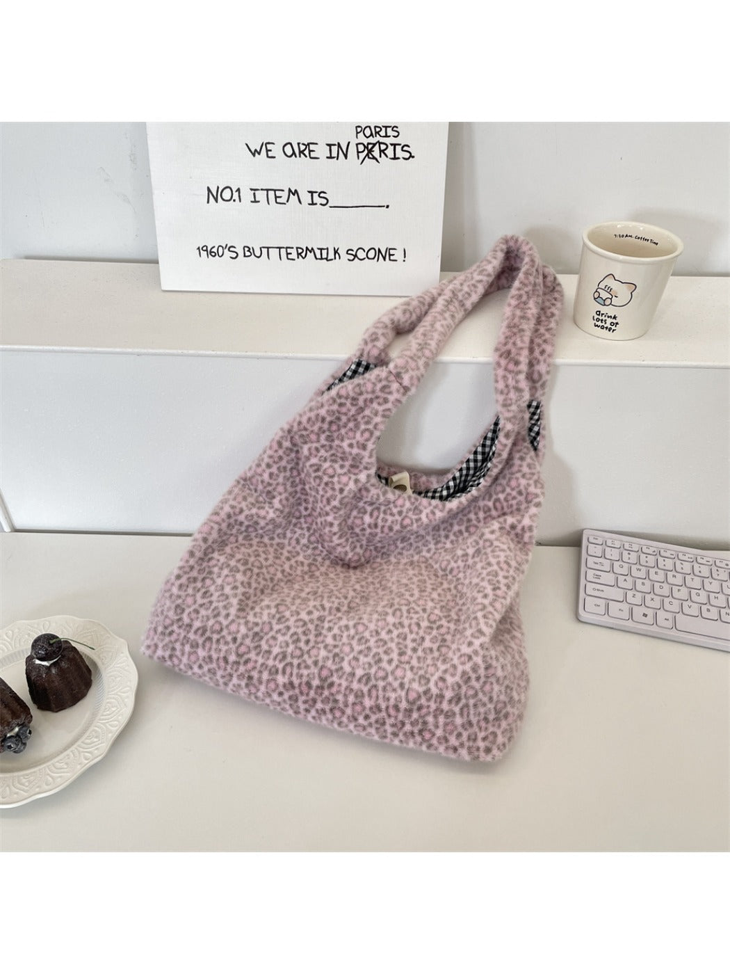 Cosbai – Plush Shoulder Bag with Leopard Pattern