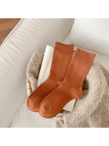 Rufia - Solid Ribbed Everyday Crew Socks