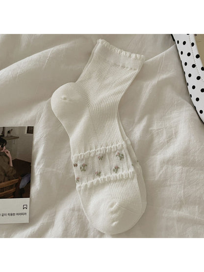 Rufia Ribbon Mesh Floral Mid Calf Socks product image