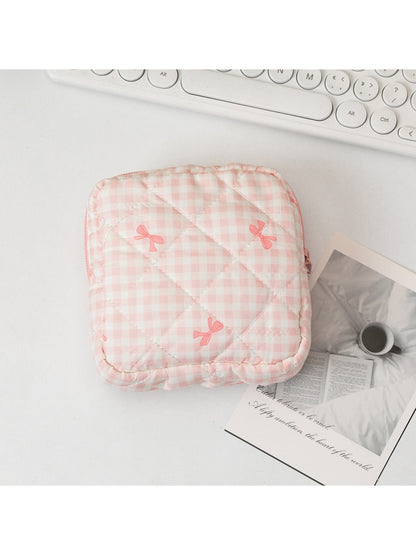 Cosbai - Bow and Heart Pattern Quilted Pouch