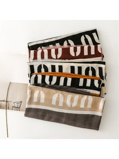 Scarvii - Graphic Stripe Pattern Everyday Scarf