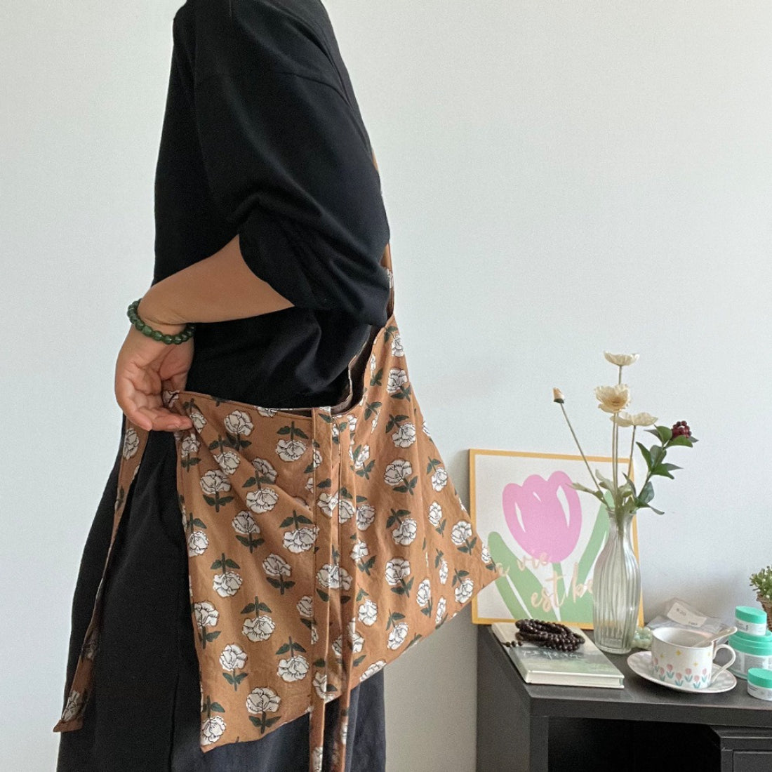 Floral Tie Handle Shoulder Bag detail view