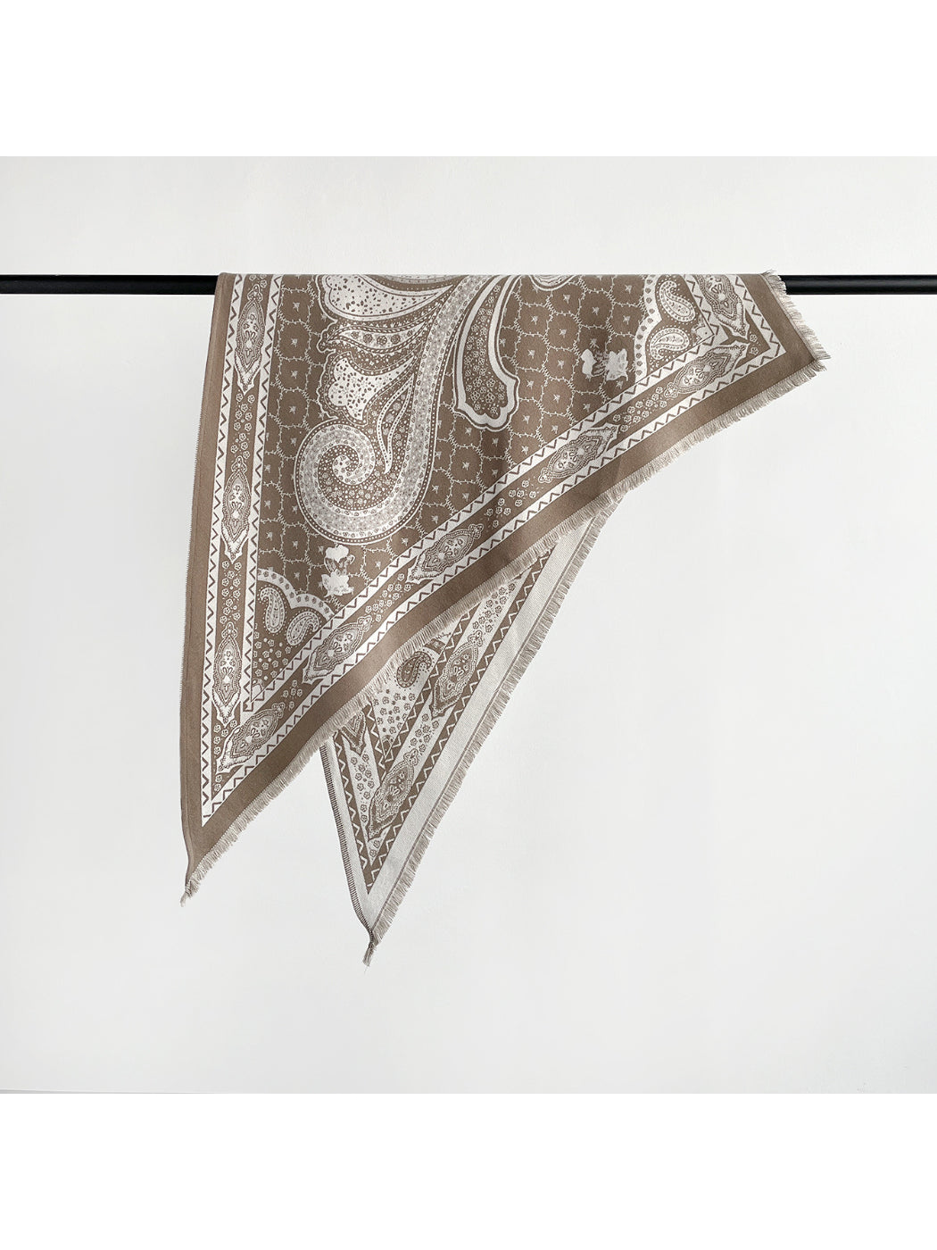 Scarvii - Paisley Fringe Triangle Scarf