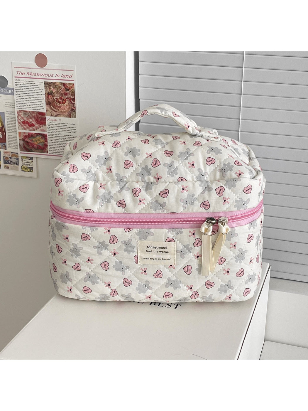 Cosbai - Gray Rabbit and Heart Print Cosmetic Bag