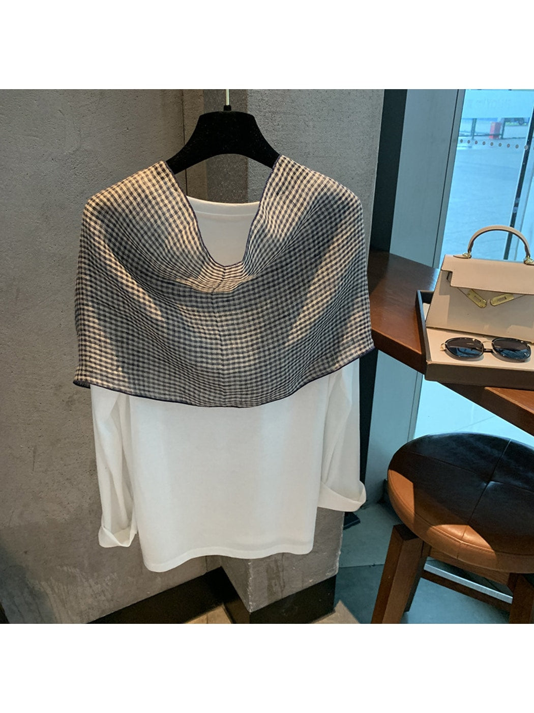 Scarvii - Vintage Minimal Grid Pattern Scarf