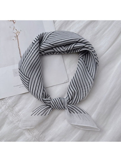 Scarvii - Geometric Print Lightweight Square Scarf