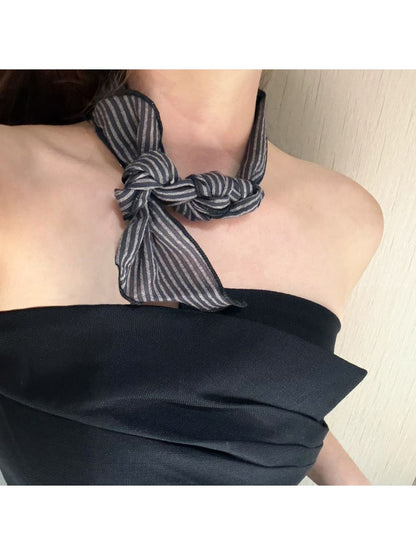 Scarvii - Minimal Striped Style Neck Scarf
