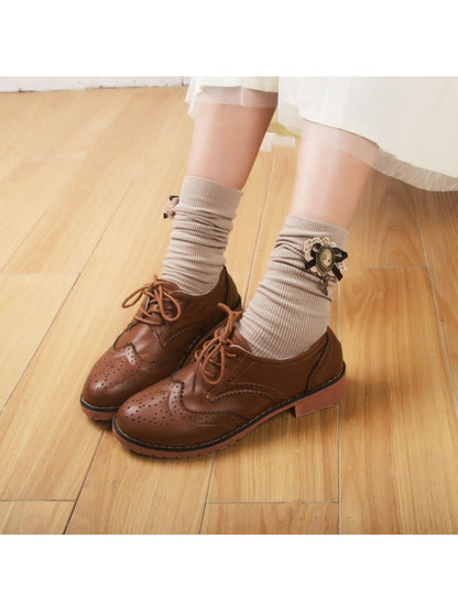 Rufia - Classic Brooch Style Decorative Socks product image 1