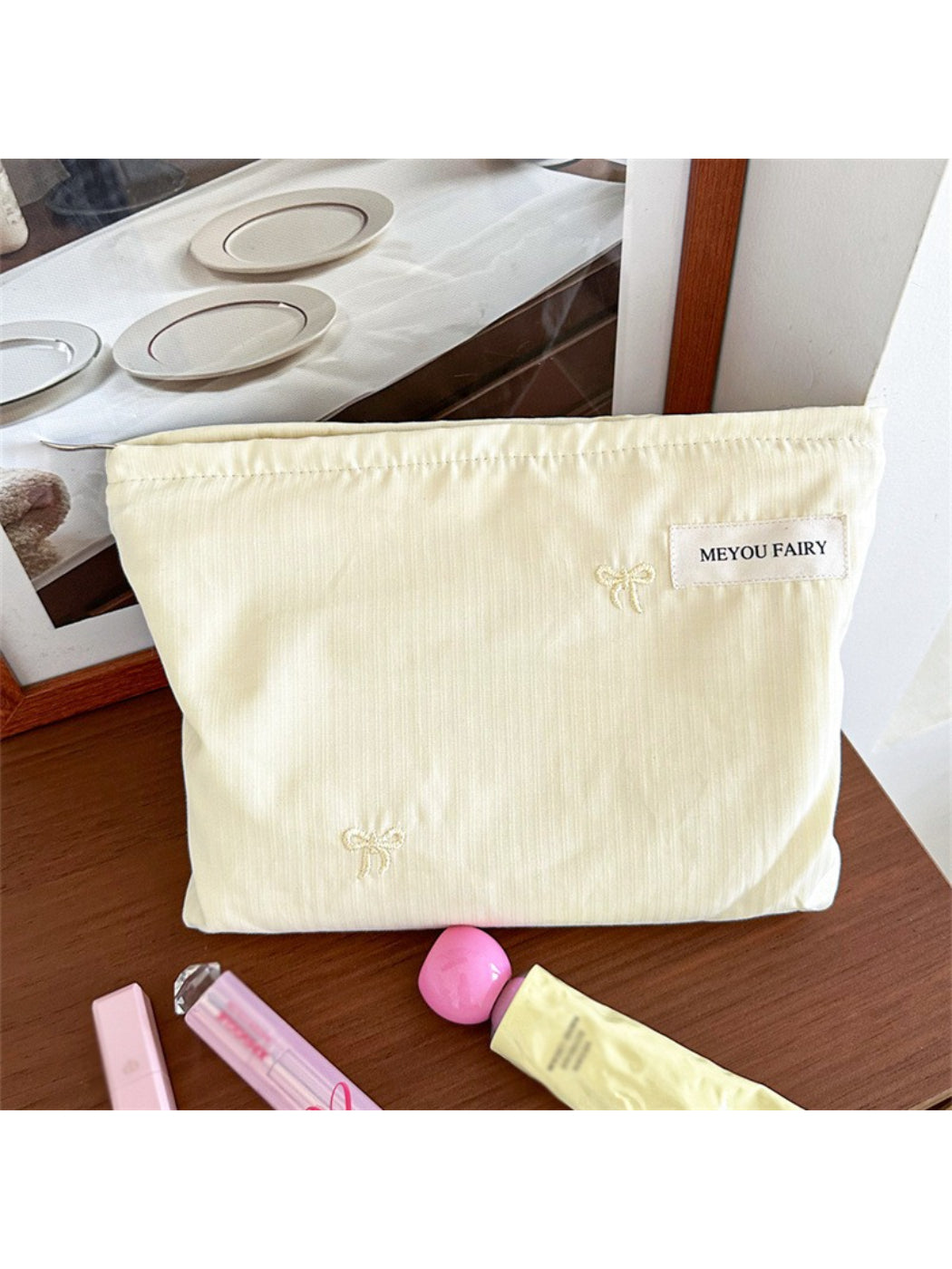 Cosbai Ribbed Stripe Makeup Pouch product image