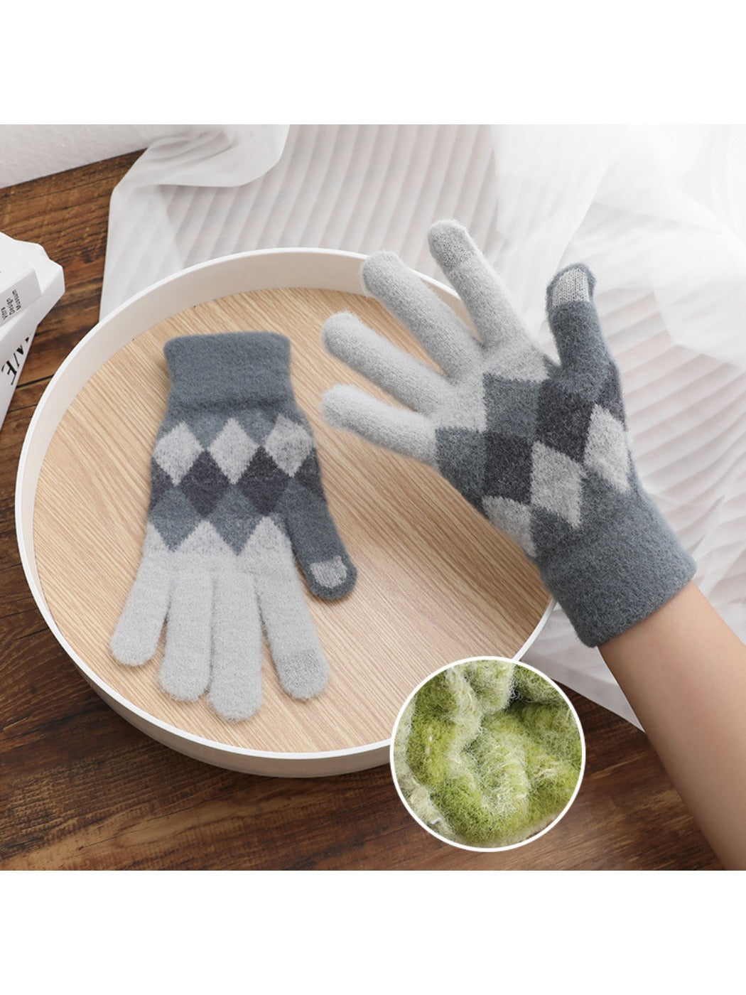 Gloving – Stylish Knit Winter Gloves with Touchscreen
