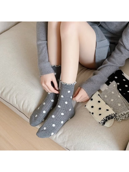 Rufia - Polka Dot Ruffle Edge Crew Socks