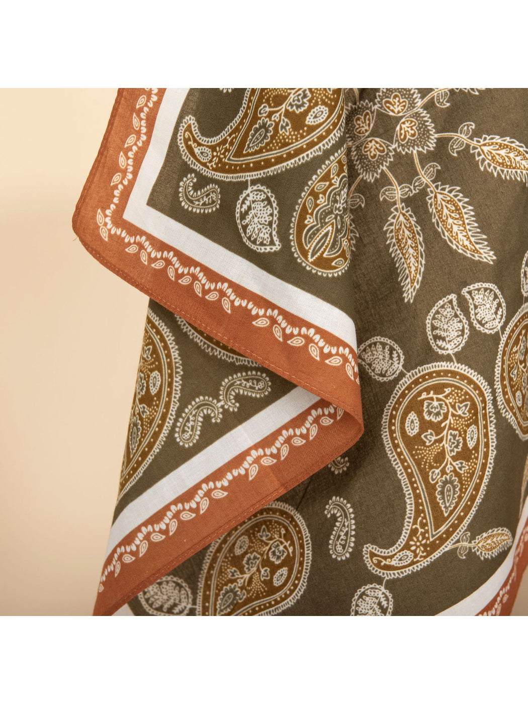 Scarvii - Classic Paisley Square Scarf