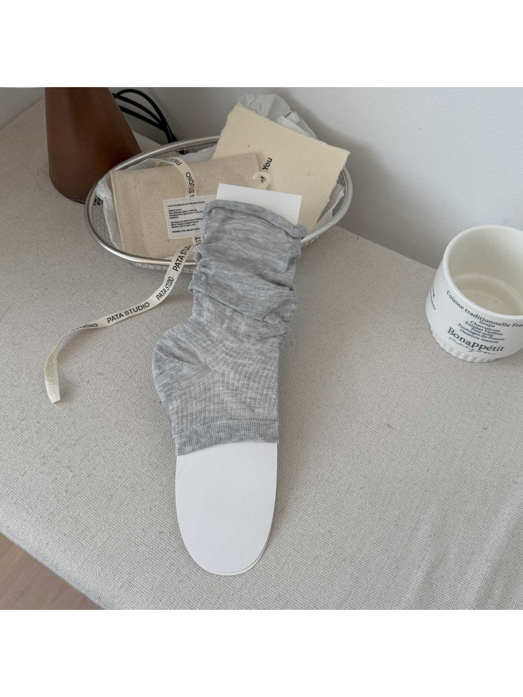 Rufia - Solid Color Slouch Crew Socks