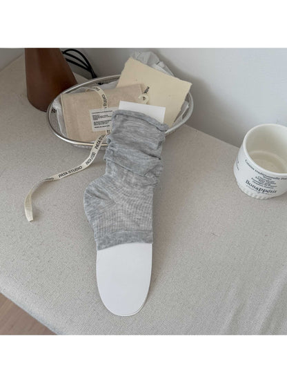 Rufia - Solid Color Slouch Crew Socks
