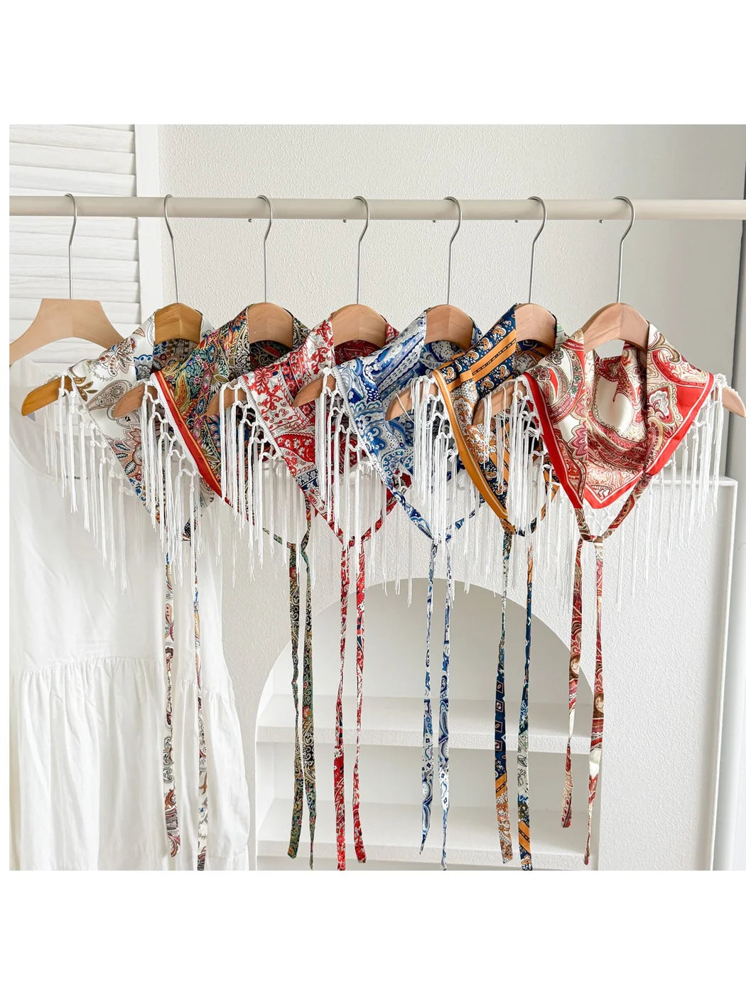 Scarvii - Printed Triangle Scarf