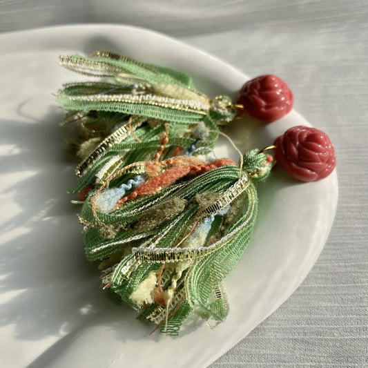 Earwish - Rose And Green Tassel Earrings - Vintage & Elegant