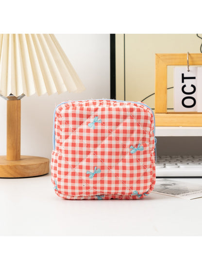 Cosbai - Bow and Heart Pattern Quilted Pouch