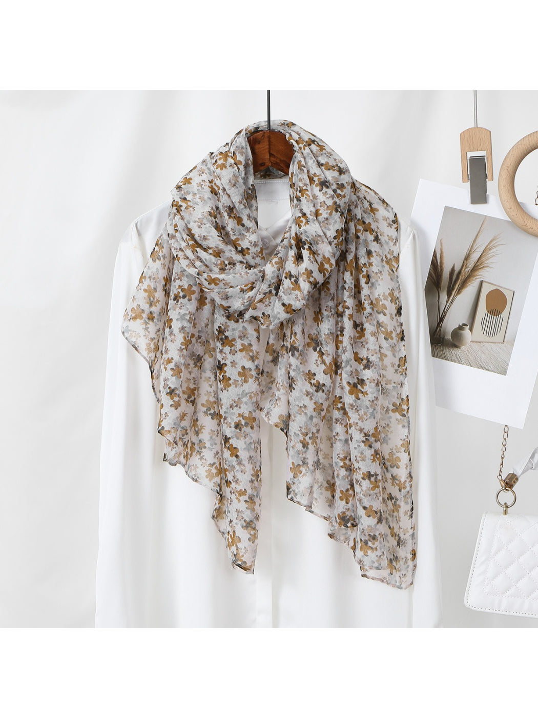 Scarvii Modern Floral Print Soft Wrap Scarf