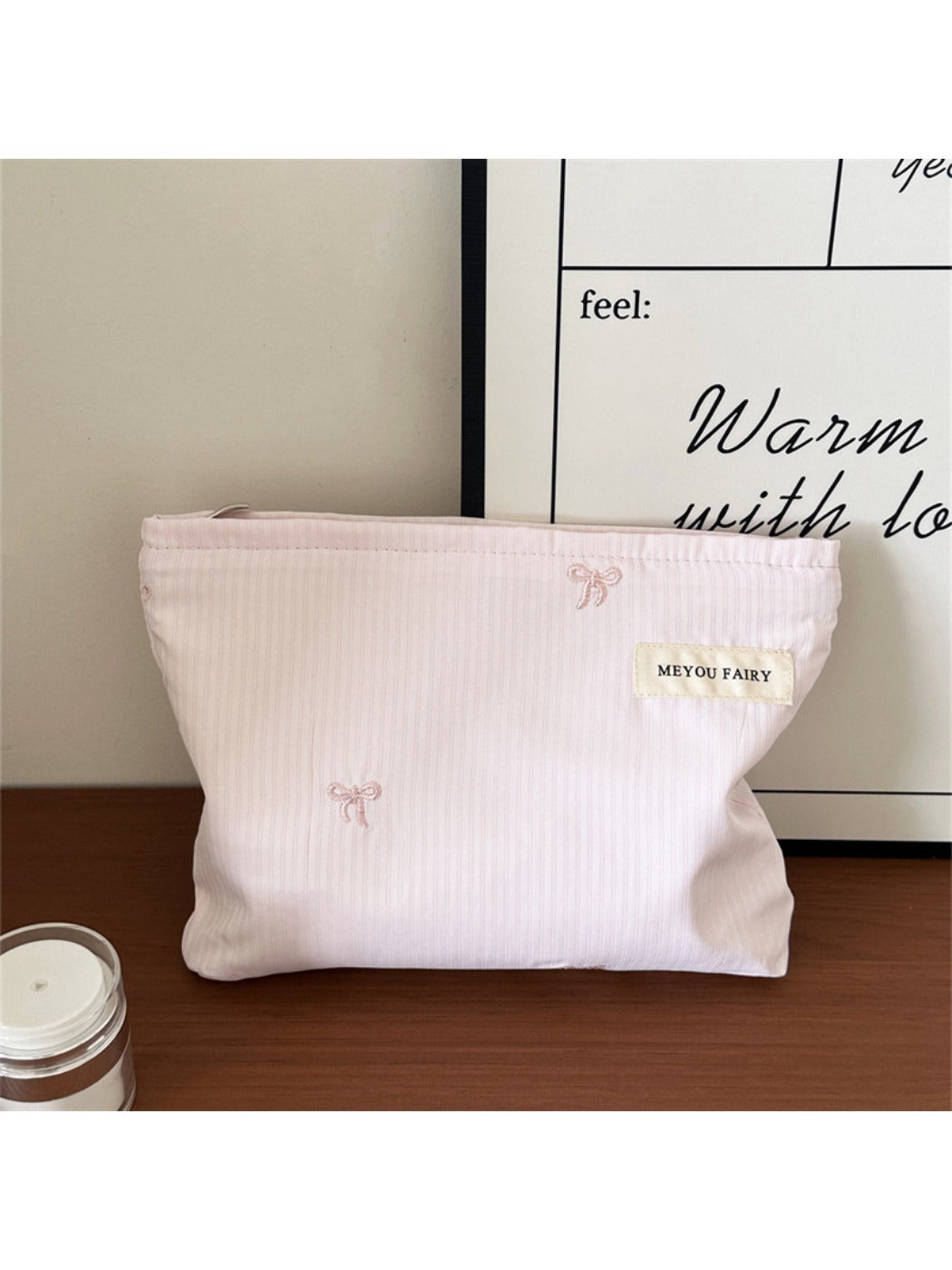 Cosbai - Simple Makeup Pouch with Bow Print