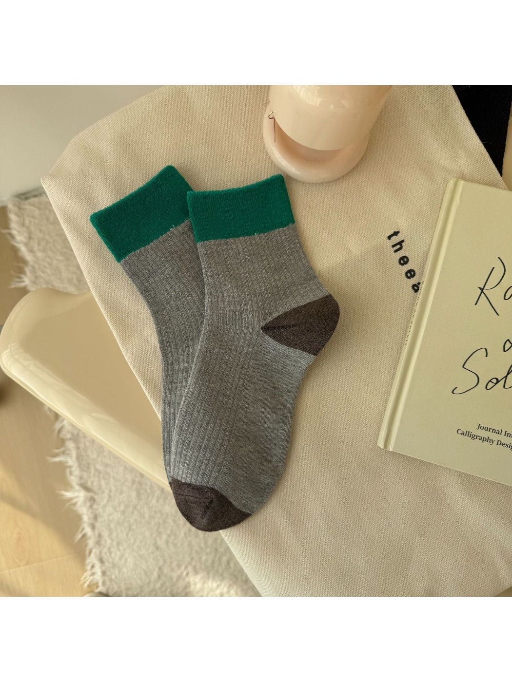 Rufia - Two Tone Ribbed Colorblock Crew Socks