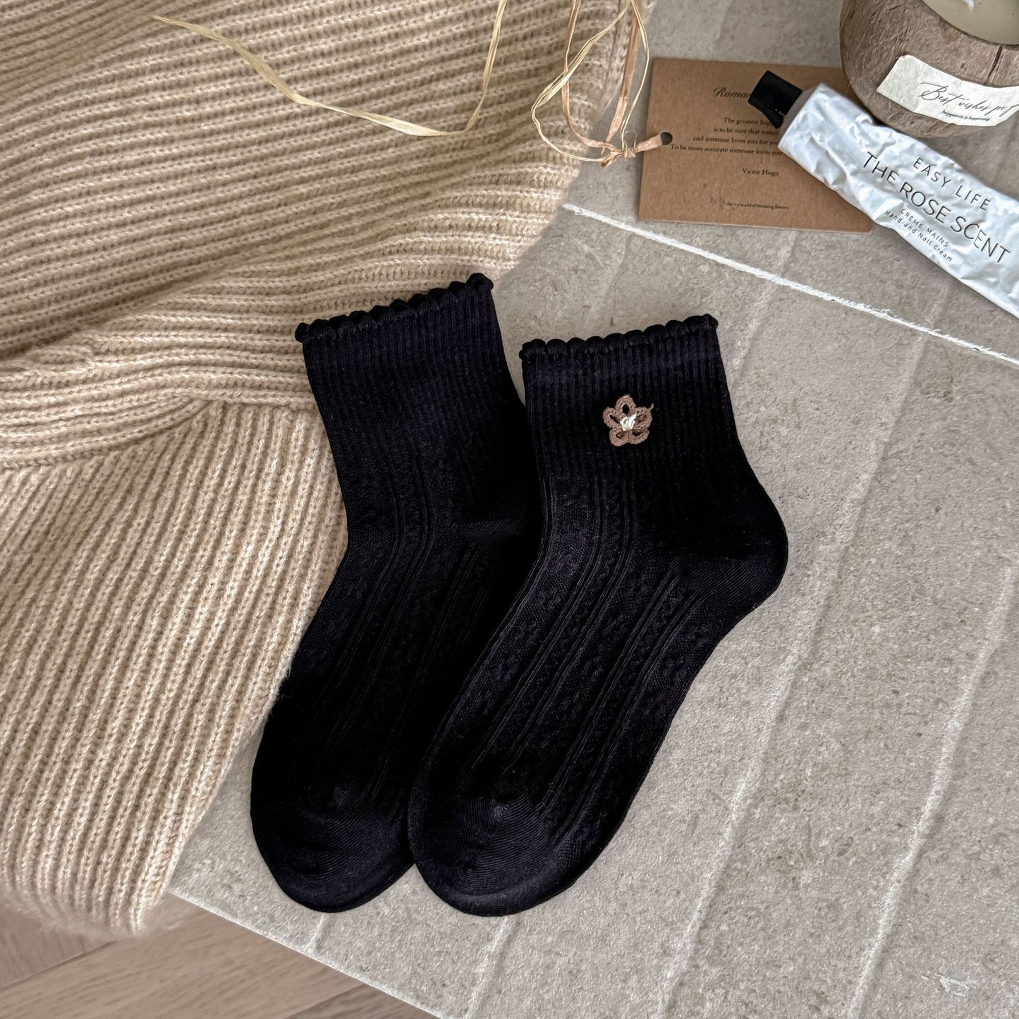 可爱花边袜子女日系短筒袜无骨棉质春秋麻花复古低帮花朵中筒袜