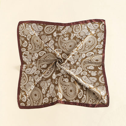 Scarvii Paisley scarf head wrap with detailed paisley print close-up
