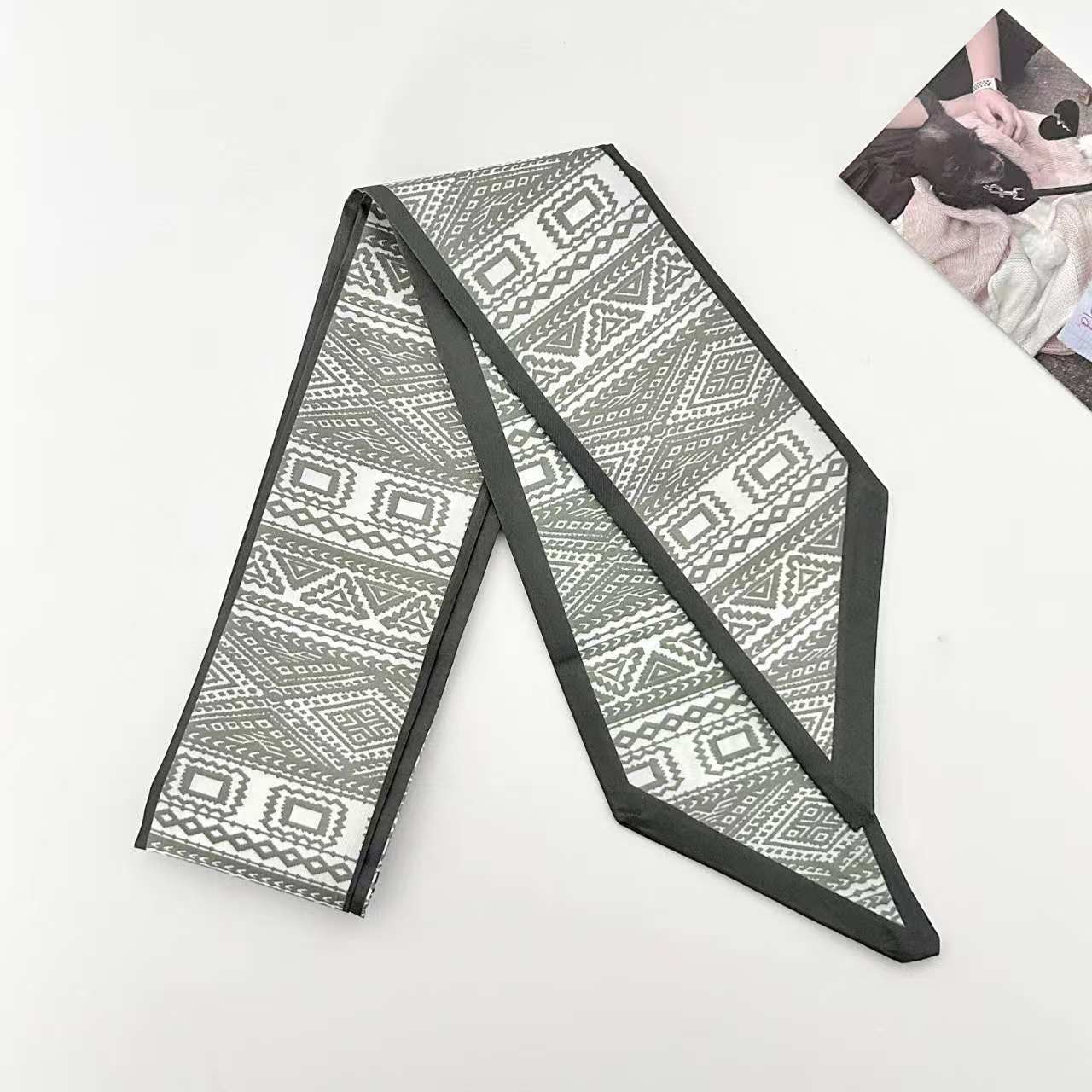 Scarvii Geometric Weave Pattern Skinny Scarf