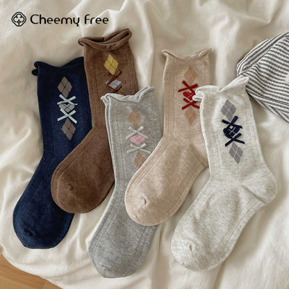 CHEEMY FREE卷边菱格蝴蝶结中筒女袜秋冬复古饰品无骨棉堆堆袜女
