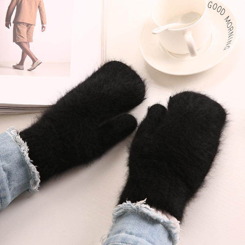 Gloving - Fuzzy Texture Ribbed-Cuff Mittens