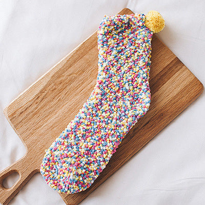供应跨境女士蛋糕袜圣诞袜子珊瑚绒地板袜菊花纱睡眠袜cake socks