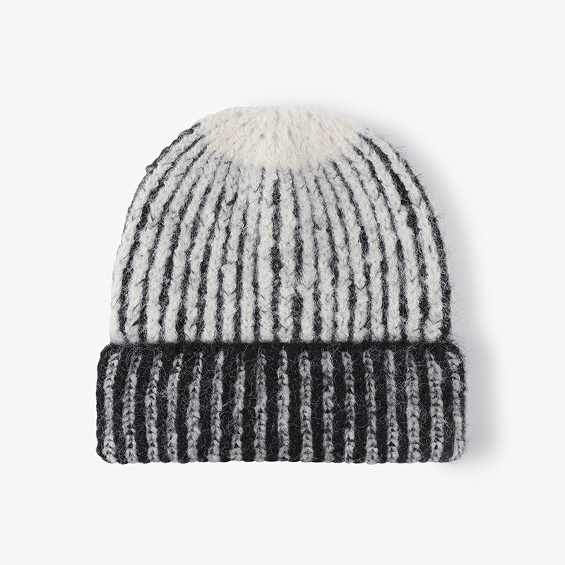 Black two-tone ribbed cuffed beanie product view