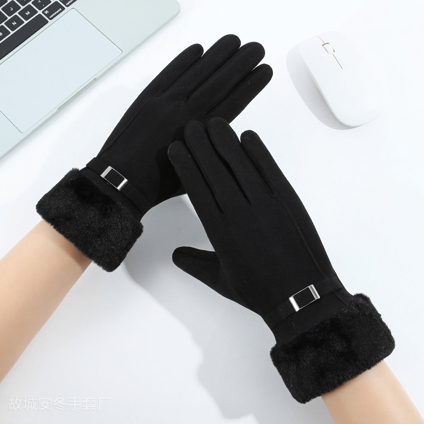 Gloving - Fuzzy Turned-Cuff Buckle Gloves