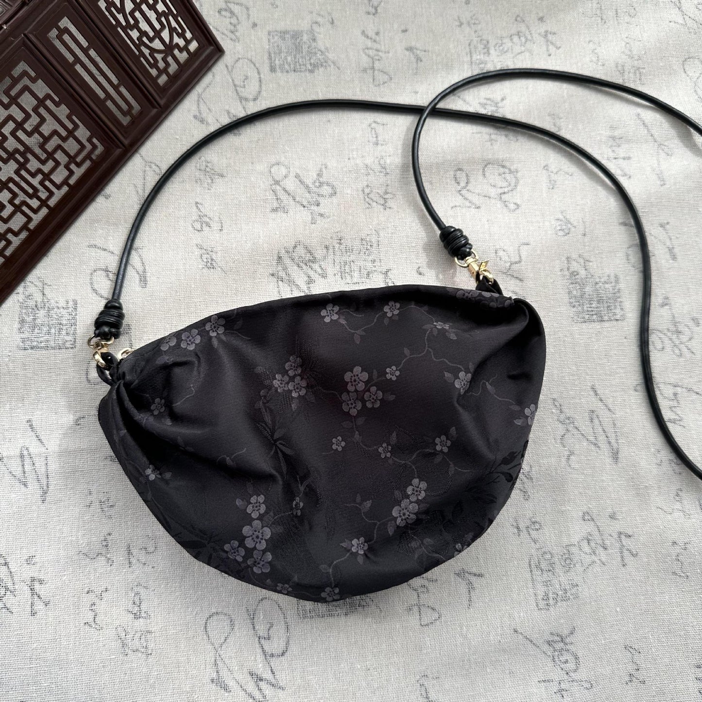 Cosbai - Chinese Style Bag Portable Small Phone Bag