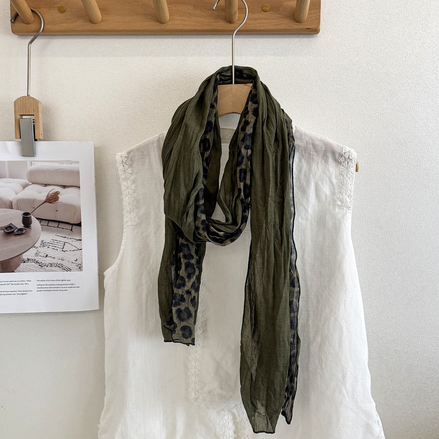 Scarvii - Crinkled Leopard Print Long Rectangular Scarf