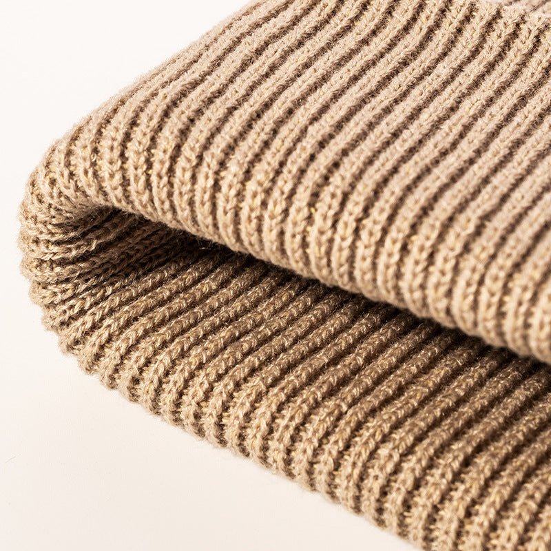 Beige essential ribbed knit beanie cuff detail