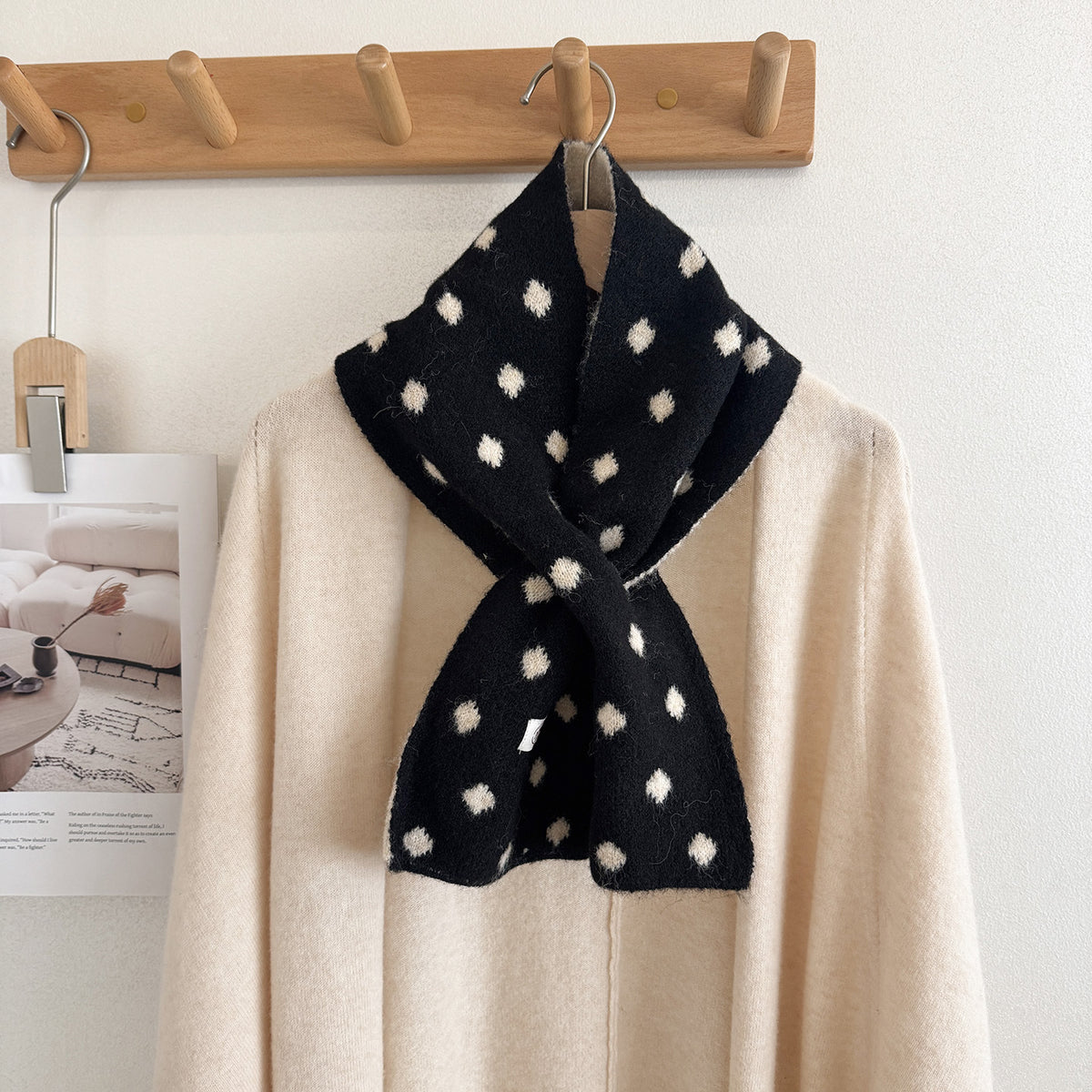 Product image for Scarvii - Polka Dot Narrow Scarf (Black)