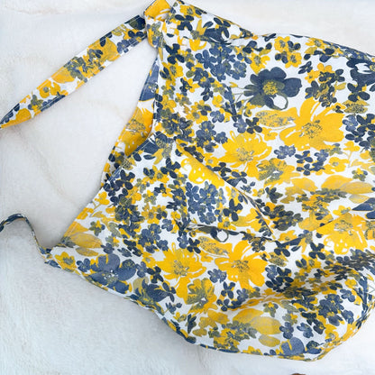 Cosbai - Soft Floral Shoulder Bag