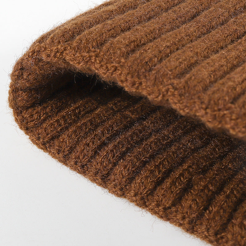 Red chevron textured cuffed knit beanie detail