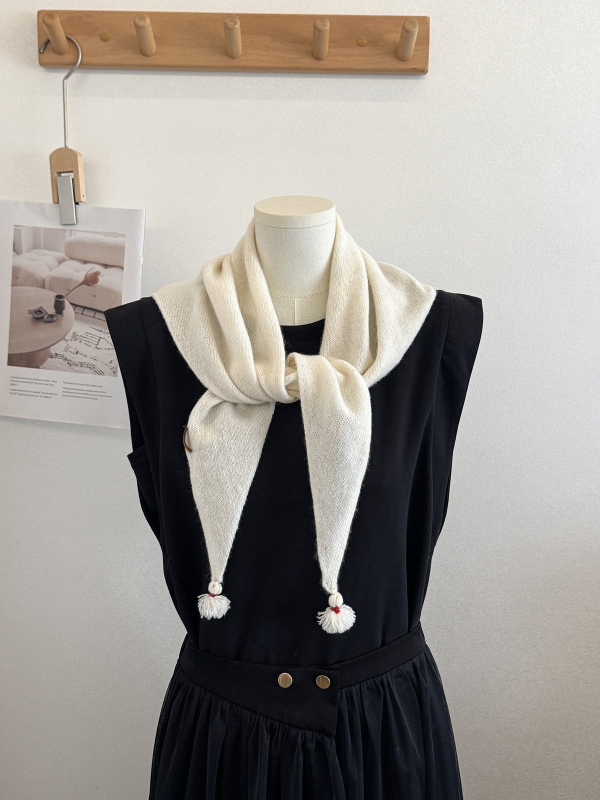 Product image for Scarvii - Knit Tassel Triangle Scarf (Ivory)