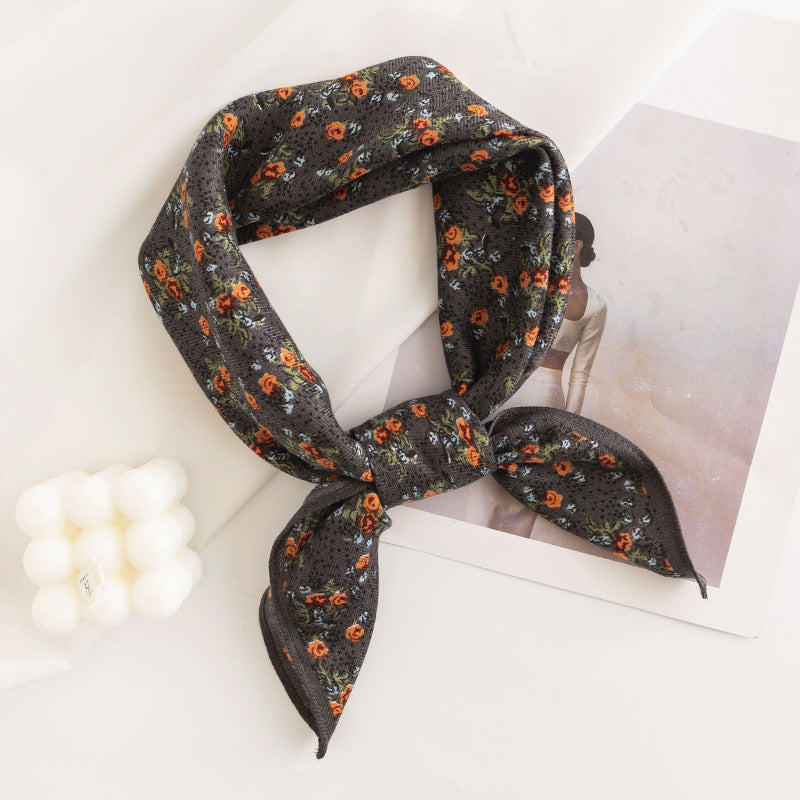 Scarvii - Vintage Floral Square Scarf