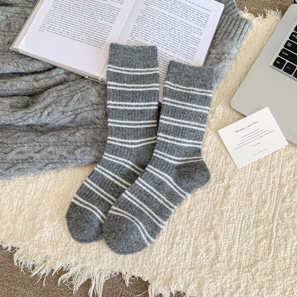 Rufia - Minimal Bow & Stripe Soft Crew Socks