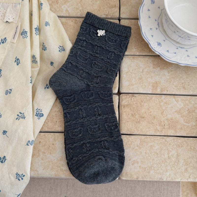 韩系浮雕小熊花纹吊坠秋冬ins卡通中筒袜子女堆堆袜日系可爱袜子