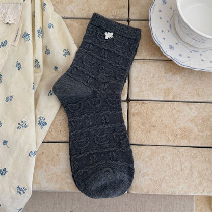 韩系浮雕小熊花纹吊坠秋冬ins卡通中筒袜子女堆堆袜日系可爱袜子